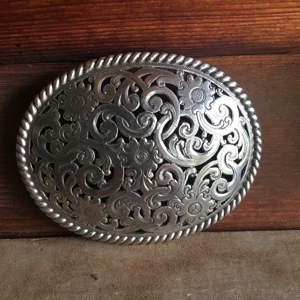 Ladies Western Belt Buckle  beautiful workmanship